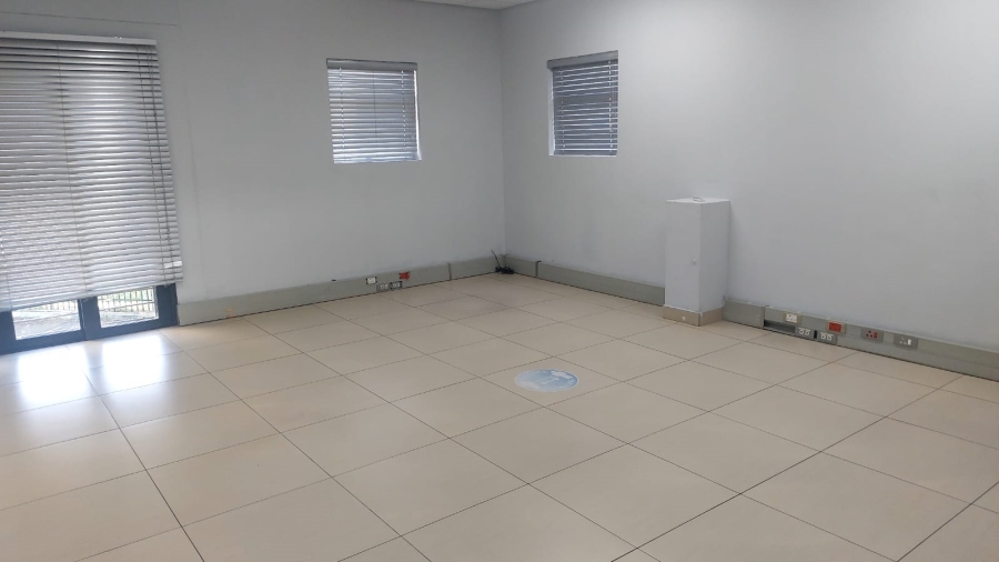 To Let Commercial Property for Rent in Riverhorse Valley KwaZulu-Natal