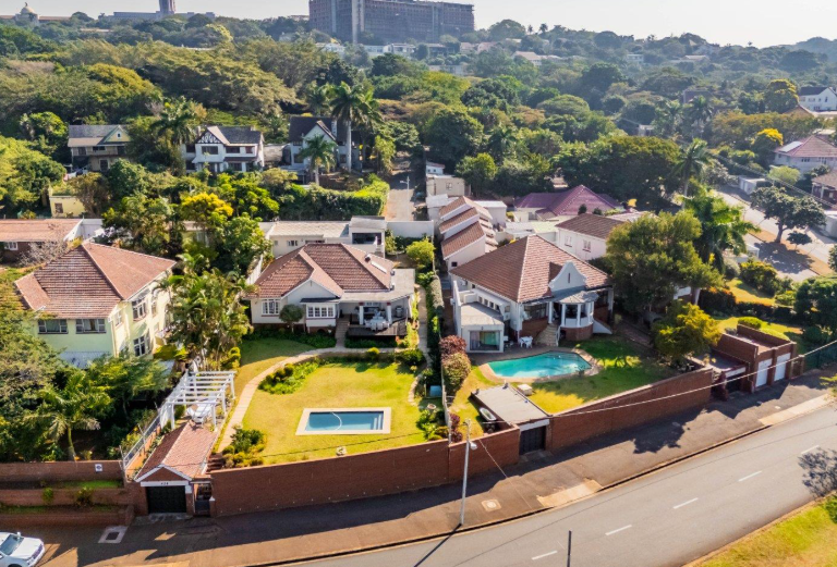 4 Bedroom Property for Sale in Glenwood KwaZulu-Natal