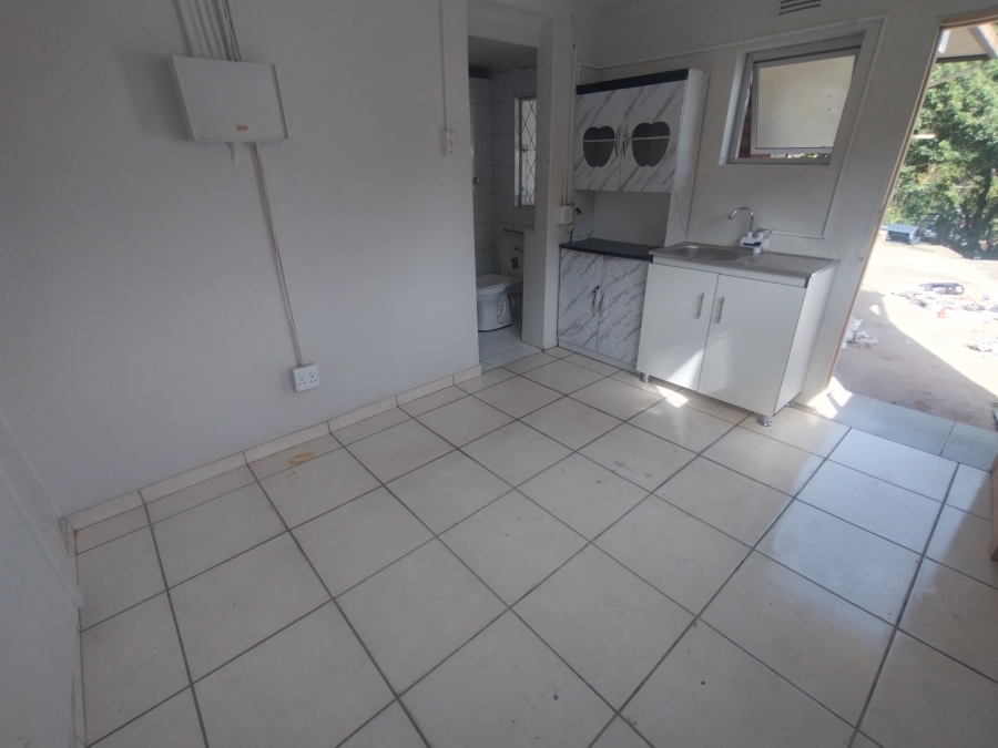 To Let 1 Bedroom Property for Rent in Westville Central KwaZulu-Natal