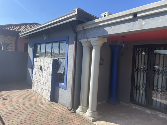 3 Bedroom Property for Sale in Osizweni KwaZulu-Natal