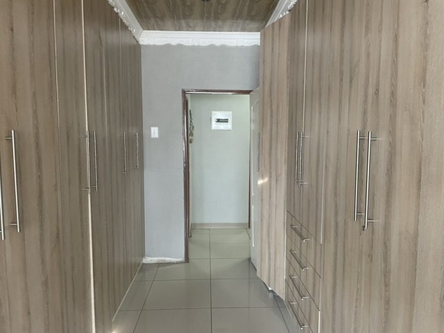 3 Bedroom Property for Sale in Osizweni KwaZulu-Natal