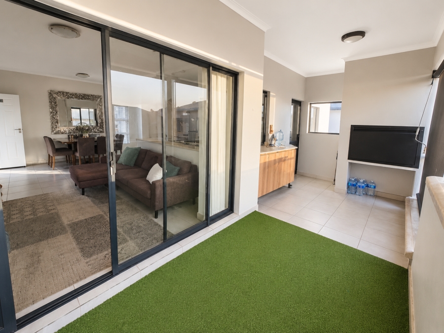 To Let 2 Bedroom Property for Rent in Ballito Central KwaZulu-Natal