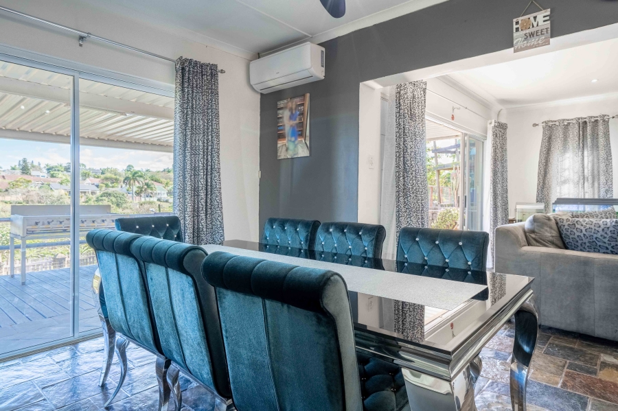 3 Bedroom Property for Sale in Amanzimtoti KwaZulu-Natal
