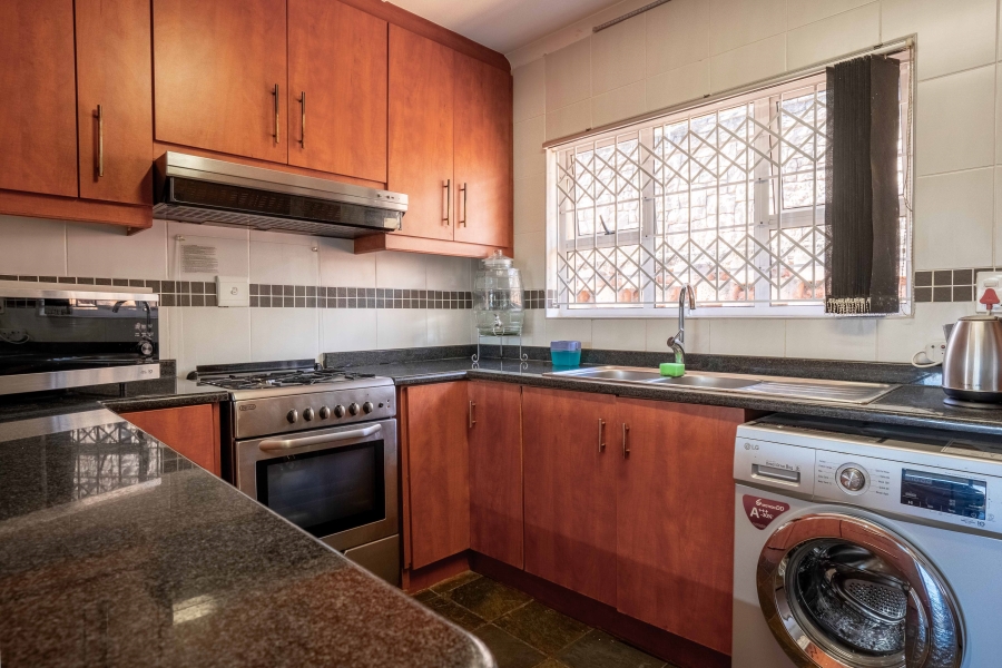 3 Bedroom Property for Sale in Amanzimtoti KwaZulu-Natal
