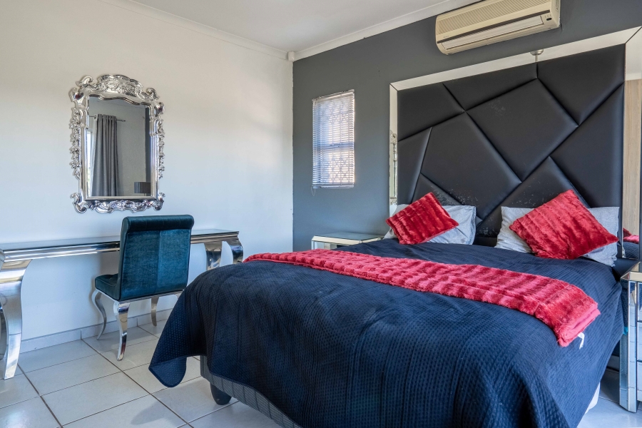 3 Bedroom Property for Sale in Amanzimtoti KwaZulu-Natal