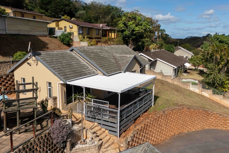 3 Bedroom Property for Sale in Amanzimtoti KwaZulu-Natal