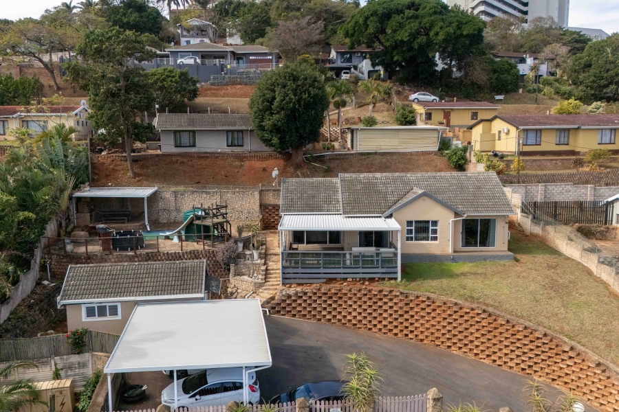 3 Bedroom Property for Sale in Amanzimtoti KwaZulu-Natal