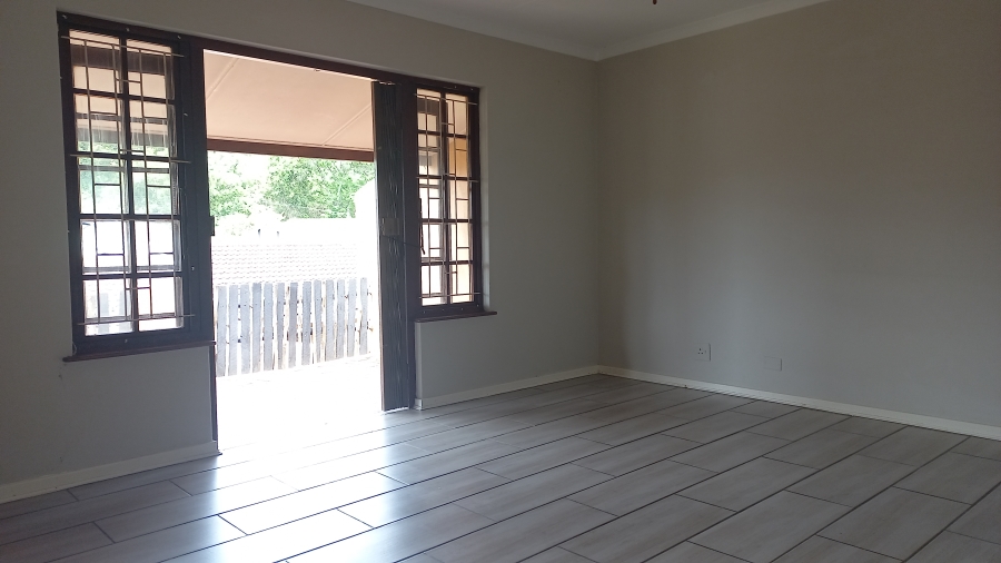 2 Bedroom Property for Sale in Amanzimtoti KwaZulu-Natal