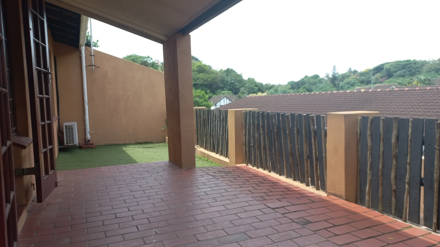 2 Bedroom Property for Sale in Amanzimtoti KwaZulu-Natal