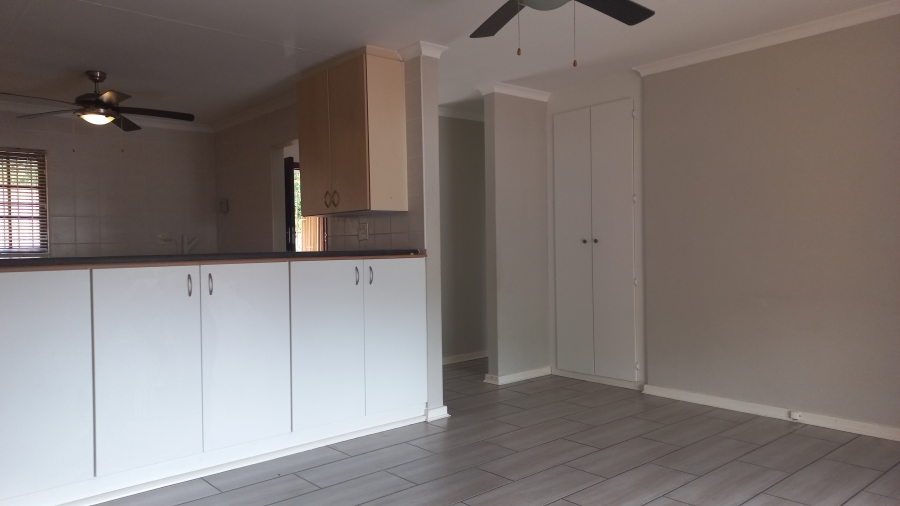 2 Bedroom Property for Sale in Amanzimtoti KwaZulu-Natal