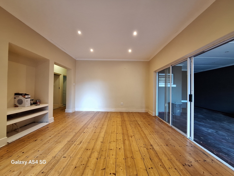 2 Bedroom Property for Sale in Essenwood KwaZulu-Natal