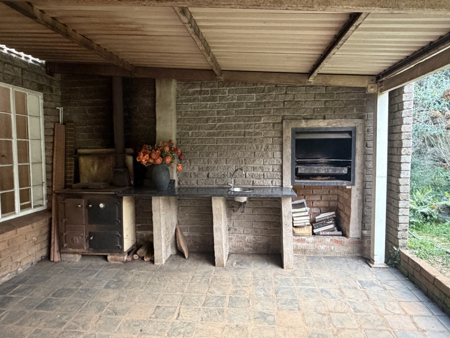 To Let 4 Bedroom Property for Rent in Dargle KwaZulu-Natal