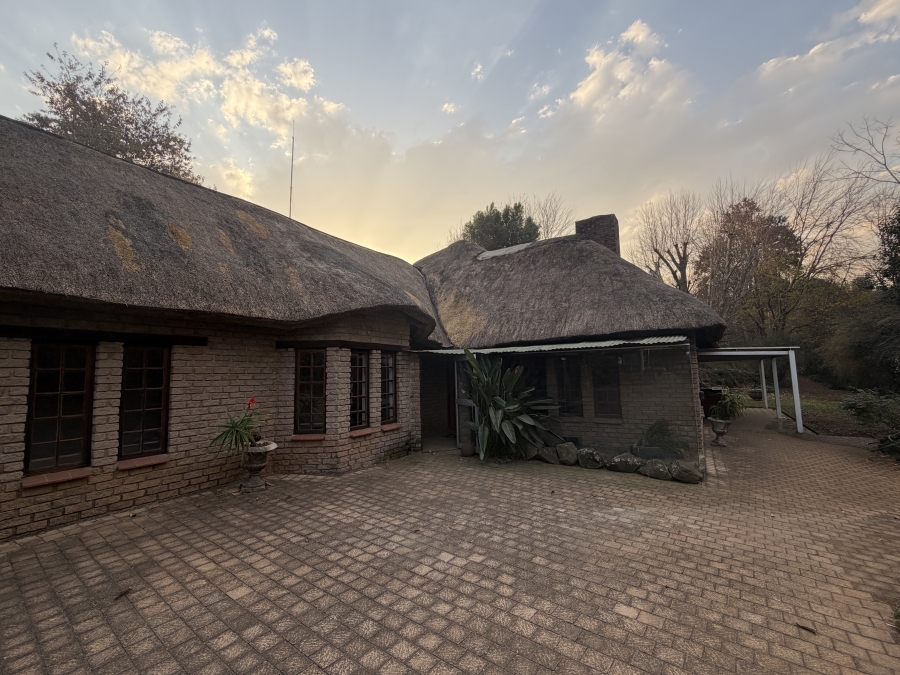To Let 4 Bedroom Property for Rent in Dargle KwaZulu-Natal