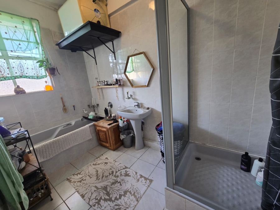 2 Bedroom Property for Sale in Glenwood KwaZulu-Natal