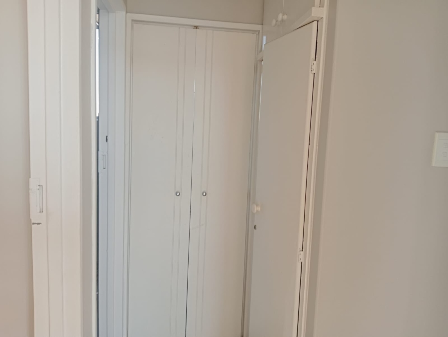 To Let 3 Bedroom Property for Rent in Windermere KwaZulu-Natal