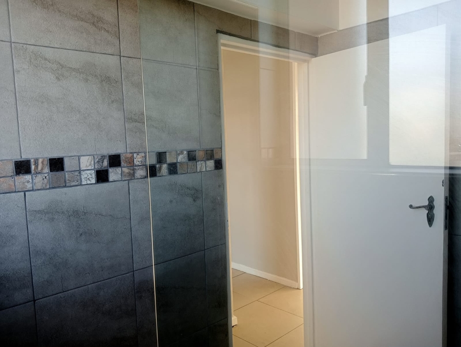 To Let 3 Bedroom Property for Rent in Windermere KwaZulu-Natal