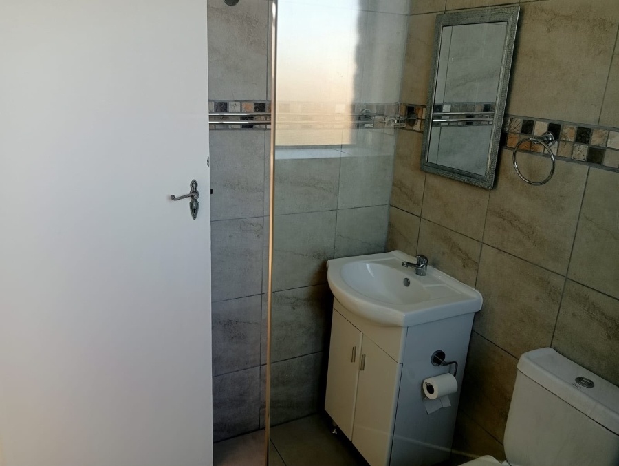 To Let 3 Bedroom Property for Rent in Windermere KwaZulu-Natal