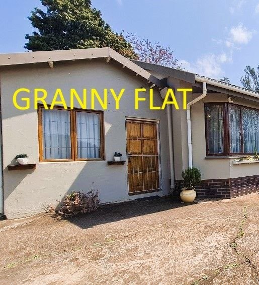 3 Bedroom Property for Sale in Moseley Park KwaZulu-Natal