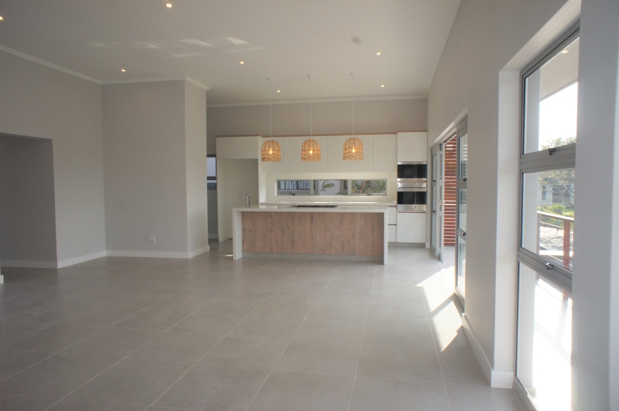 4 Bedroom Property for Sale in Palm Lakes Estate KwaZulu-Natal