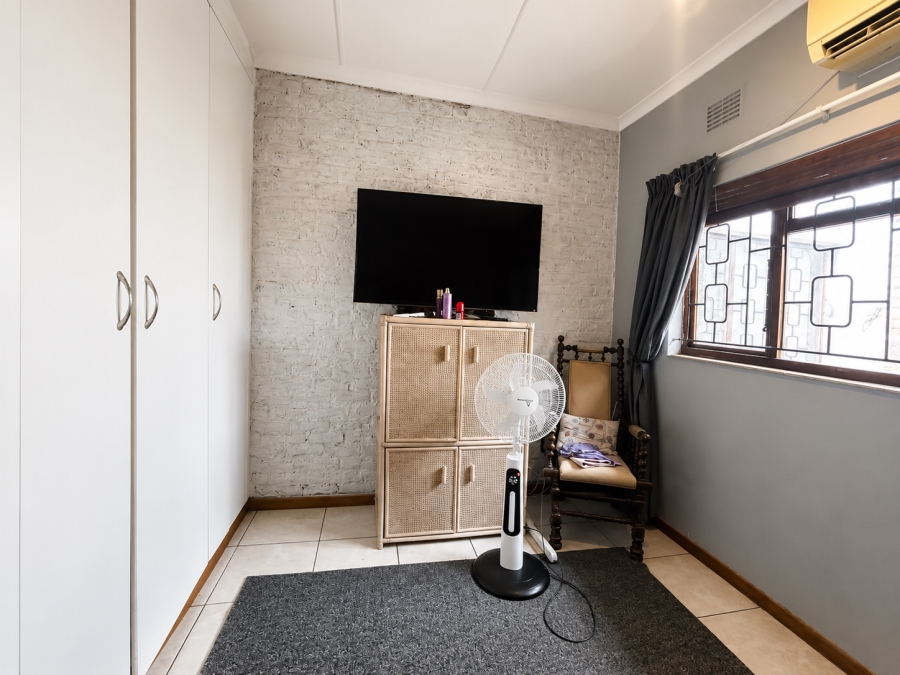 4 Bedroom Property for Sale in Sheffield Beach KwaZulu-Natal