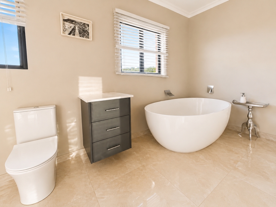 5 Bedroom Property for Sale in Ballito Central KwaZulu-Natal
