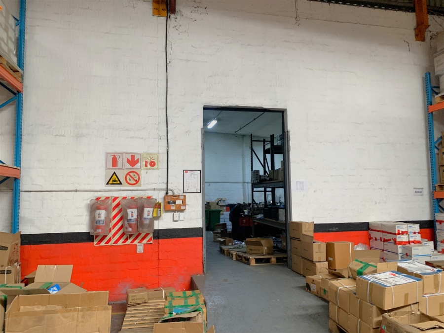 To Let Commercial Property for Rent in Westmead KwaZulu-Natal