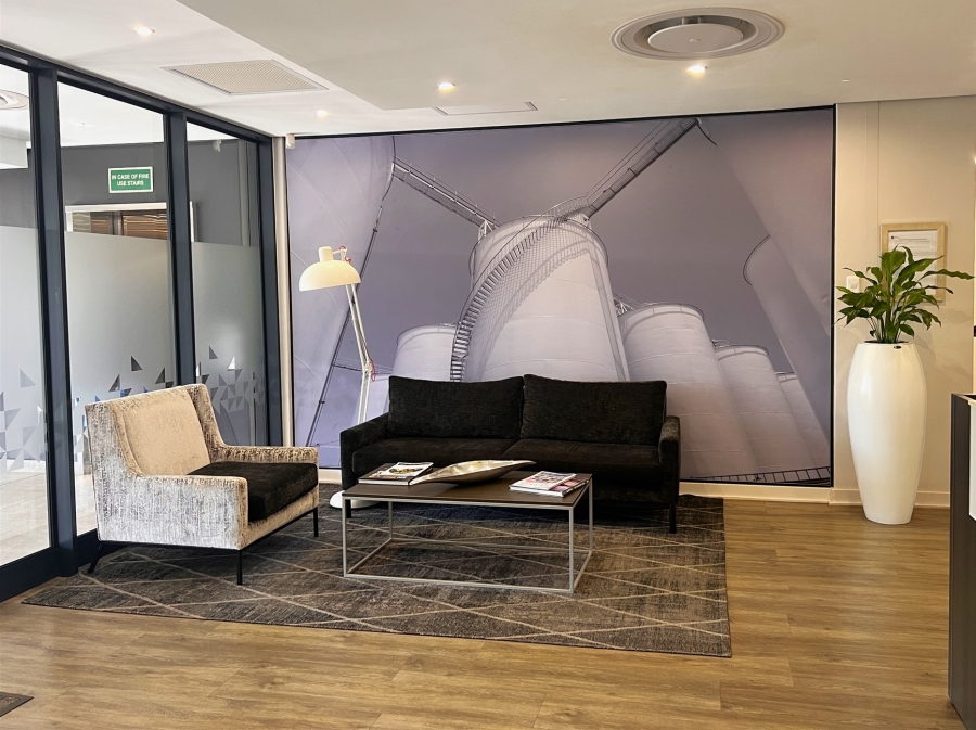To Let Commercial Property for Rent in La Lucia KwaZulu-Natal