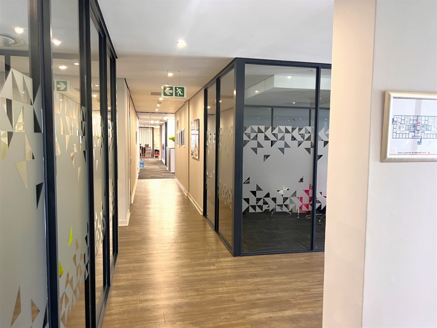 To Let Commercial Property for Rent in La Lucia KwaZulu-Natal