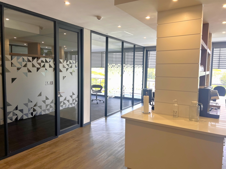 To Let Commercial Property for Rent in La Lucia KwaZulu-Natal