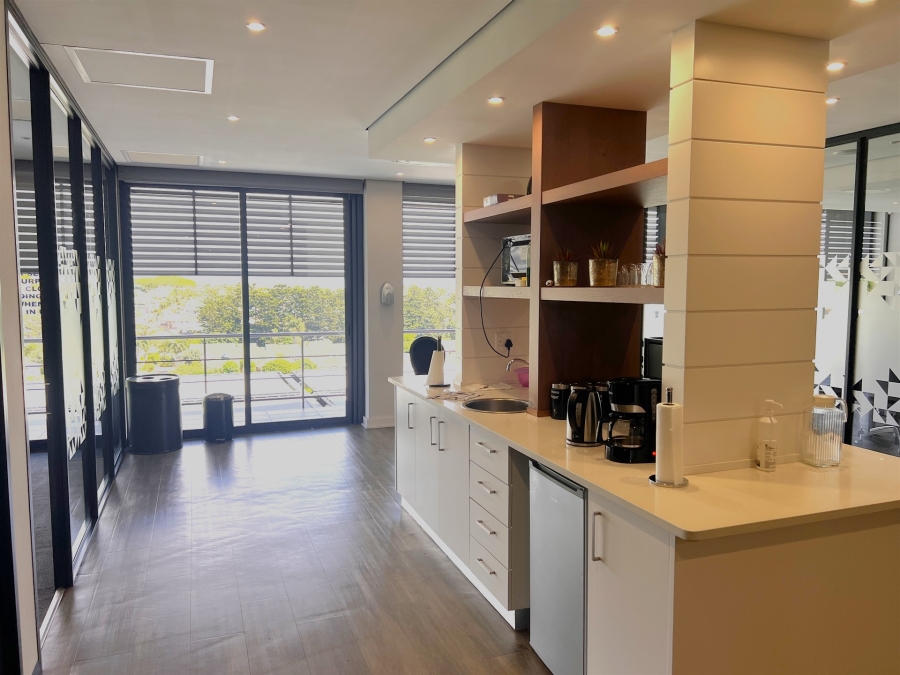 To Let Commercial Property for Rent in La Lucia KwaZulu-Natal