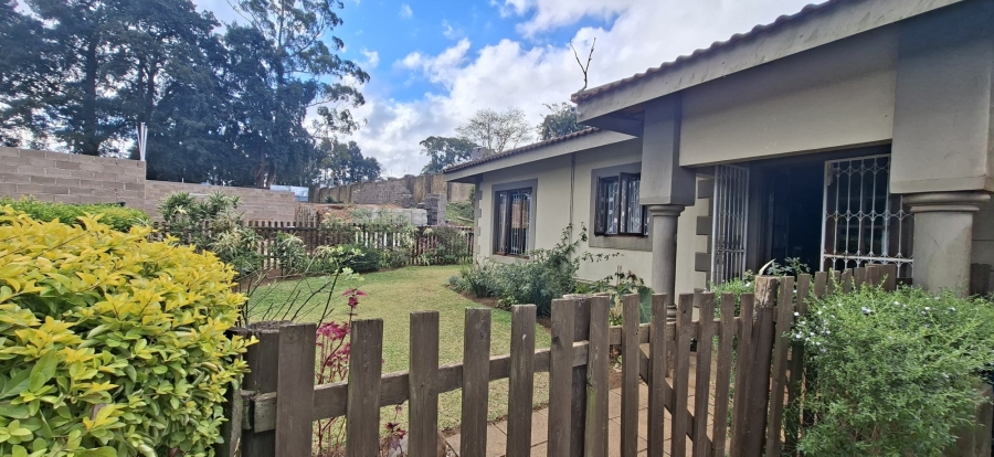 To Let 2 Bedroom Property for Rent in Gillitts KwaZulu-Natal