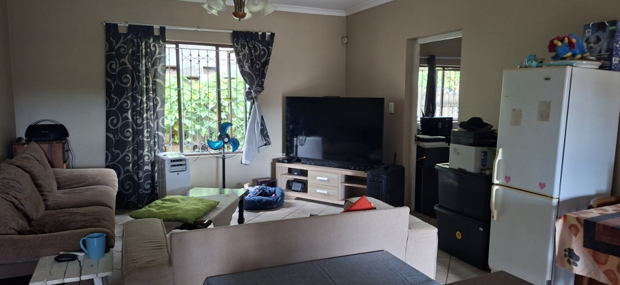 To Let 2 Bedroom Property for Rent in Gillitts KwaZulu-Natal