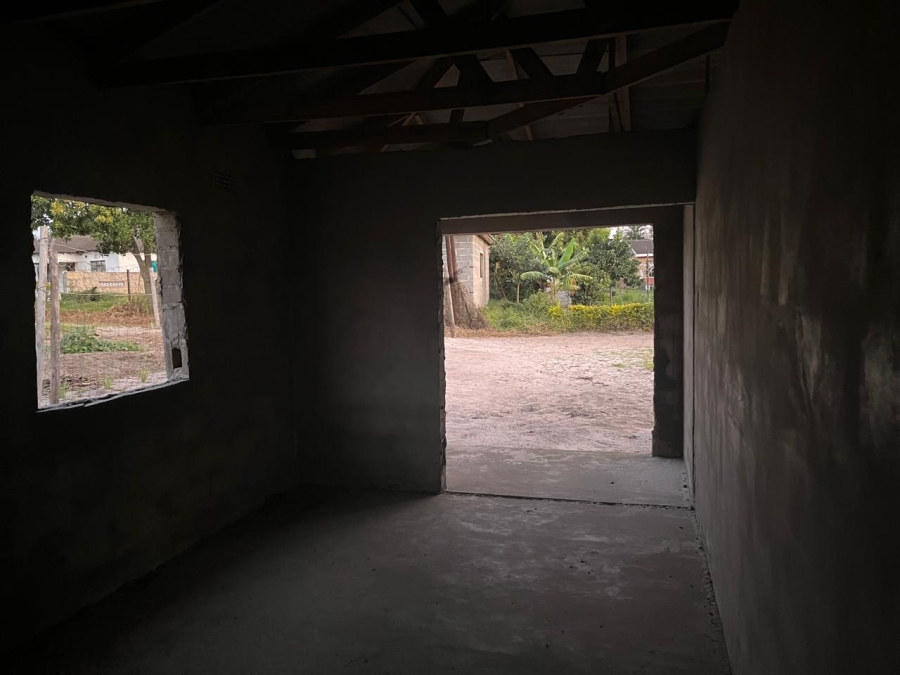 2 Bedroom Property for Sale in Esikhawini KwaZulu-Natal