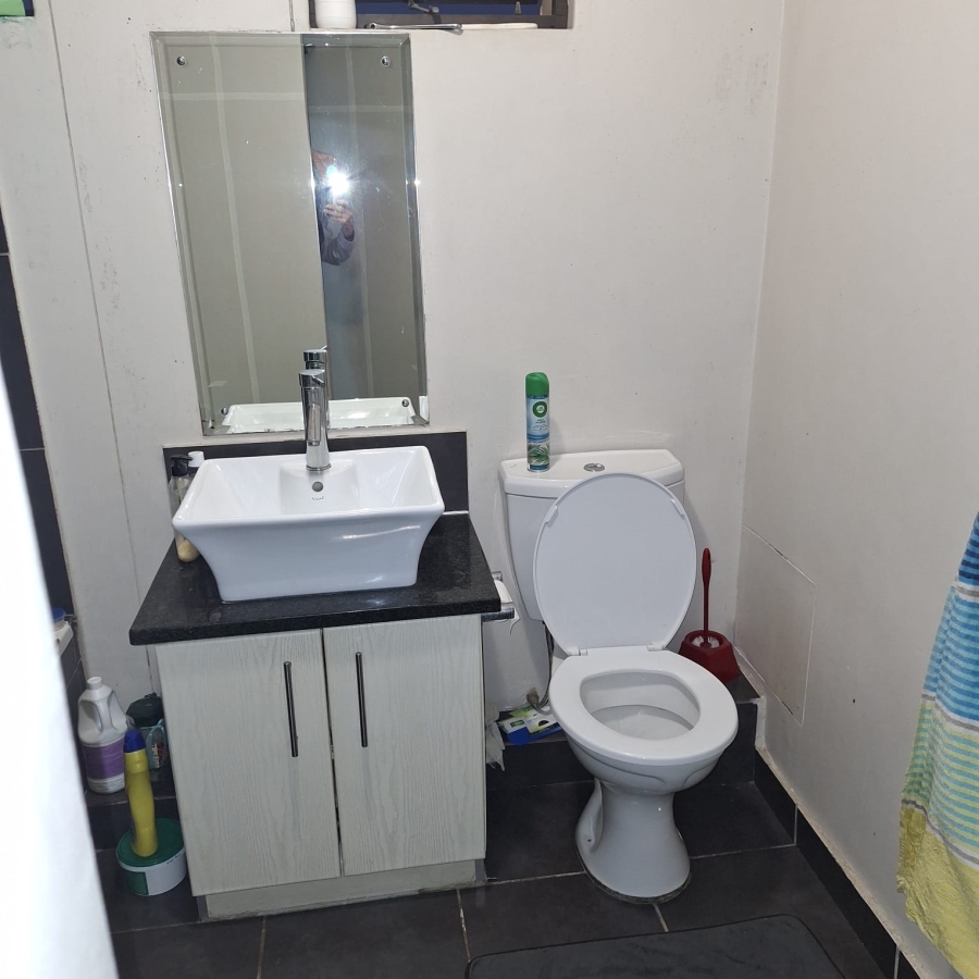 To Let 2 Bedroom Property for Rent in Berea West KwaZulu-Natal