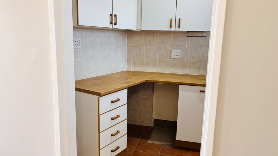 To Let 1 Bedroom Property for Rent in Musgrave KwaZulu-Natal