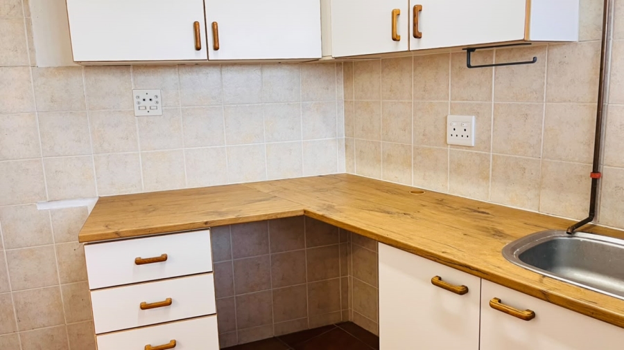 To Let 1 Bedroom Property for Rent in Musgrave KwaZulu-Natal