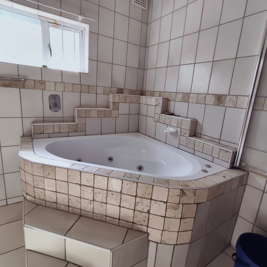 3 Bedroom Property for Sale in Sea View KwaZulu-Natal