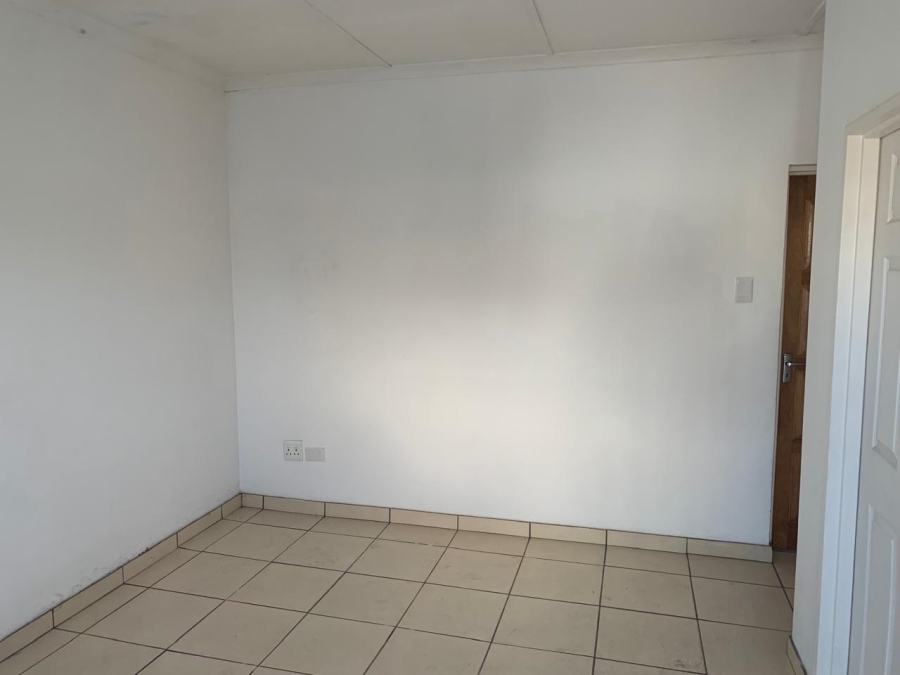 To Let Commercial Property for Rent in Mkondeni KwaZulu-Natal