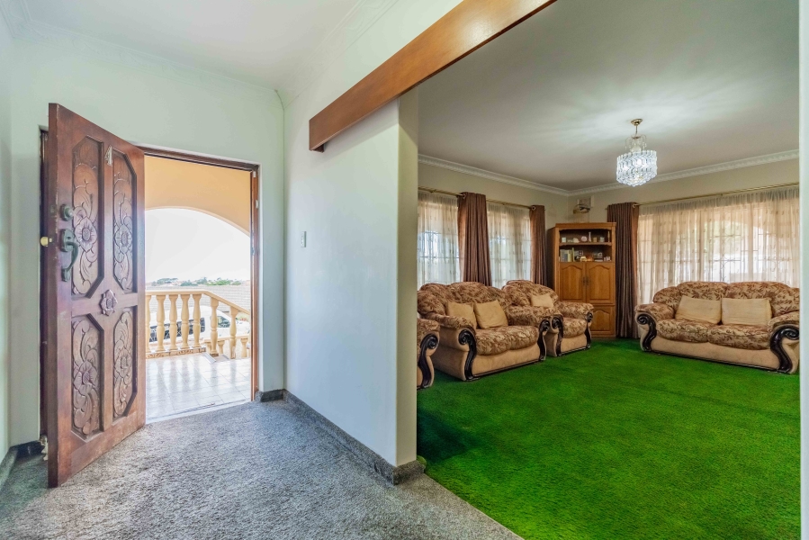 5 Bedroom Property for Sale in Shallcross KwaZulu-Natal