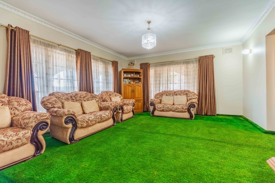 5 Bedroom Property for Sale in Shallcross KwaZulu-Natal