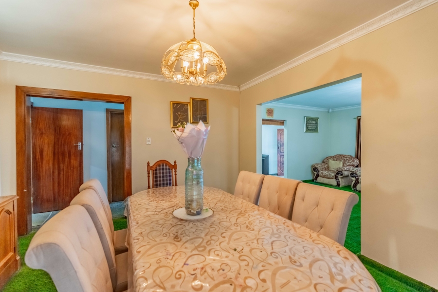 5 Bedroom Property for Sale in Shallcross KwaZulu-Natal