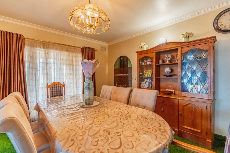 5 Bedroom Property for Sale in Shallcross KwaZulu-Natal