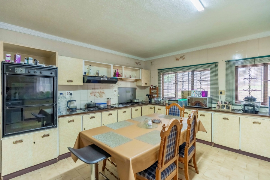 5 Bedroom Property for Sale in Shallcross KwaZulu-Natal