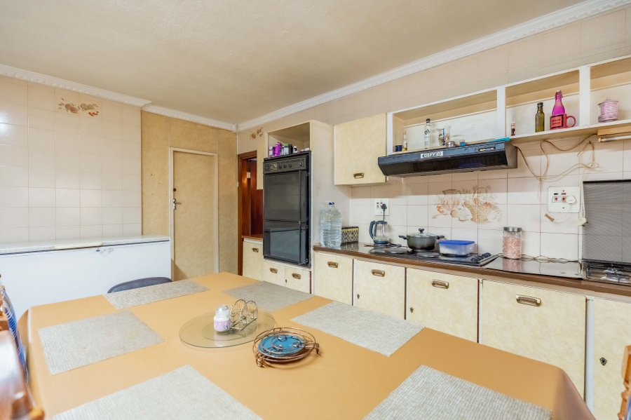 5 Bedroom Property for Sale in Shallcross KwaZulu-Natal