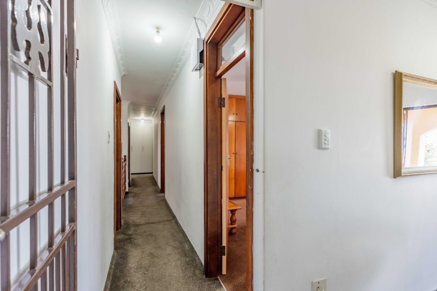 5 Bedroom Property for Sale in Shallcross KwaZulu-Natal
