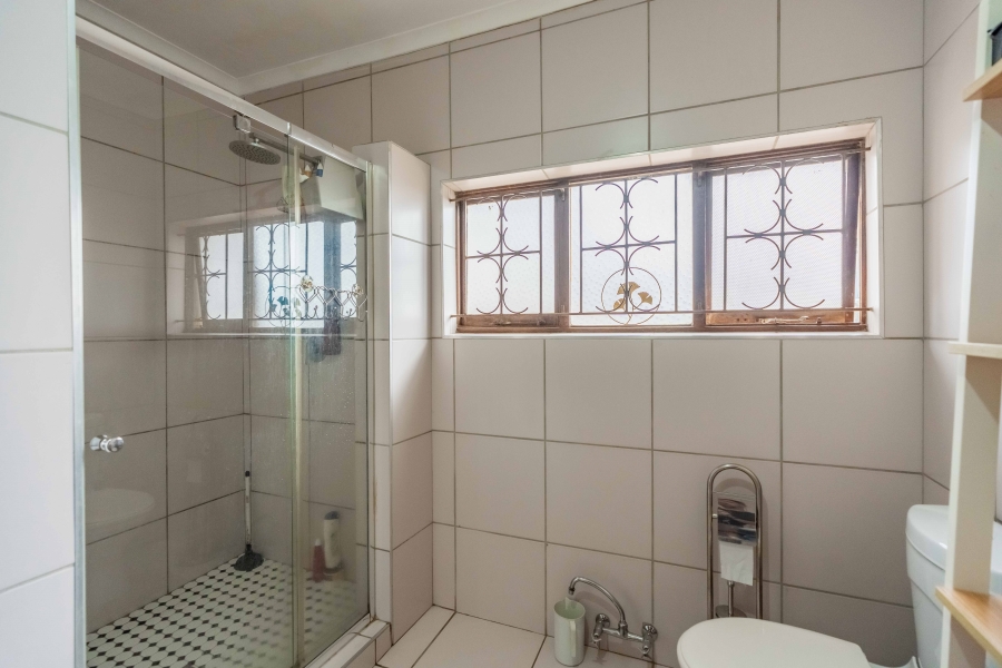 5 Bedroom Property for Sale in Shallcross KwaZulu-Natal