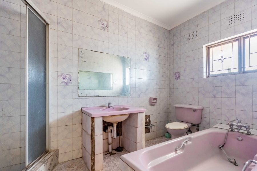 5 Bedroom Property for Sale in Shallcross KwaZulu-Natal
