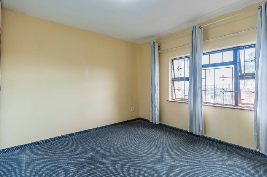 5 Bedroom Property for Sale in Shallcross KwaZulu-Natal