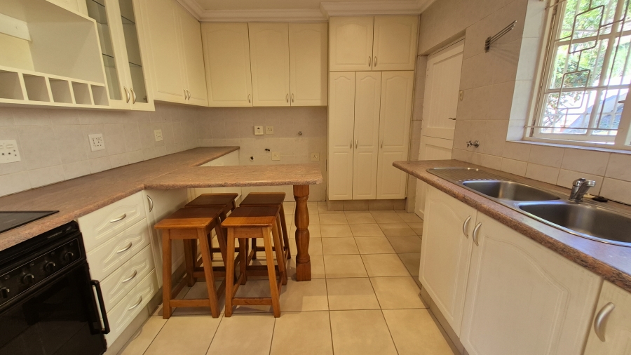 3 Bedroom Property for Sale in Dawncliffe KwaZulu-Natal