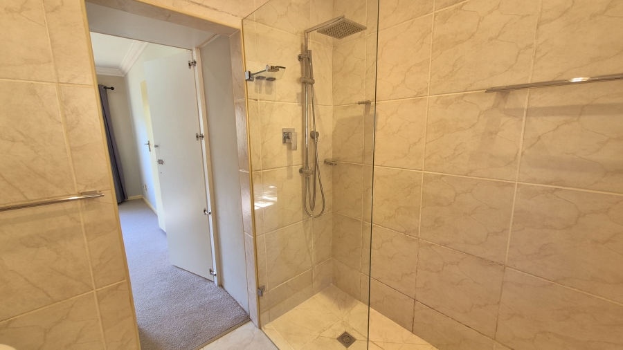 3 Bedroom Property for Sale in Dawncliffe KwaZulu-Natal